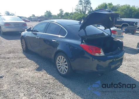 2013 Buick Regal Turbo - Premium 1 из США, поврежденный, VIN 2G4GS5EV5D9174129